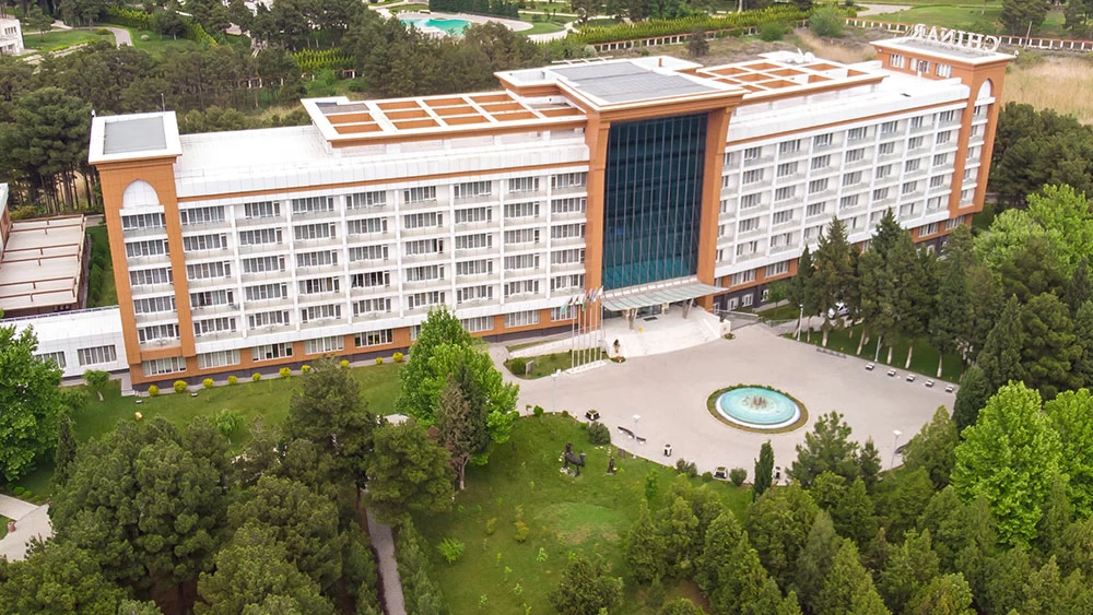 Chinar Hotel & Spa Naftalan