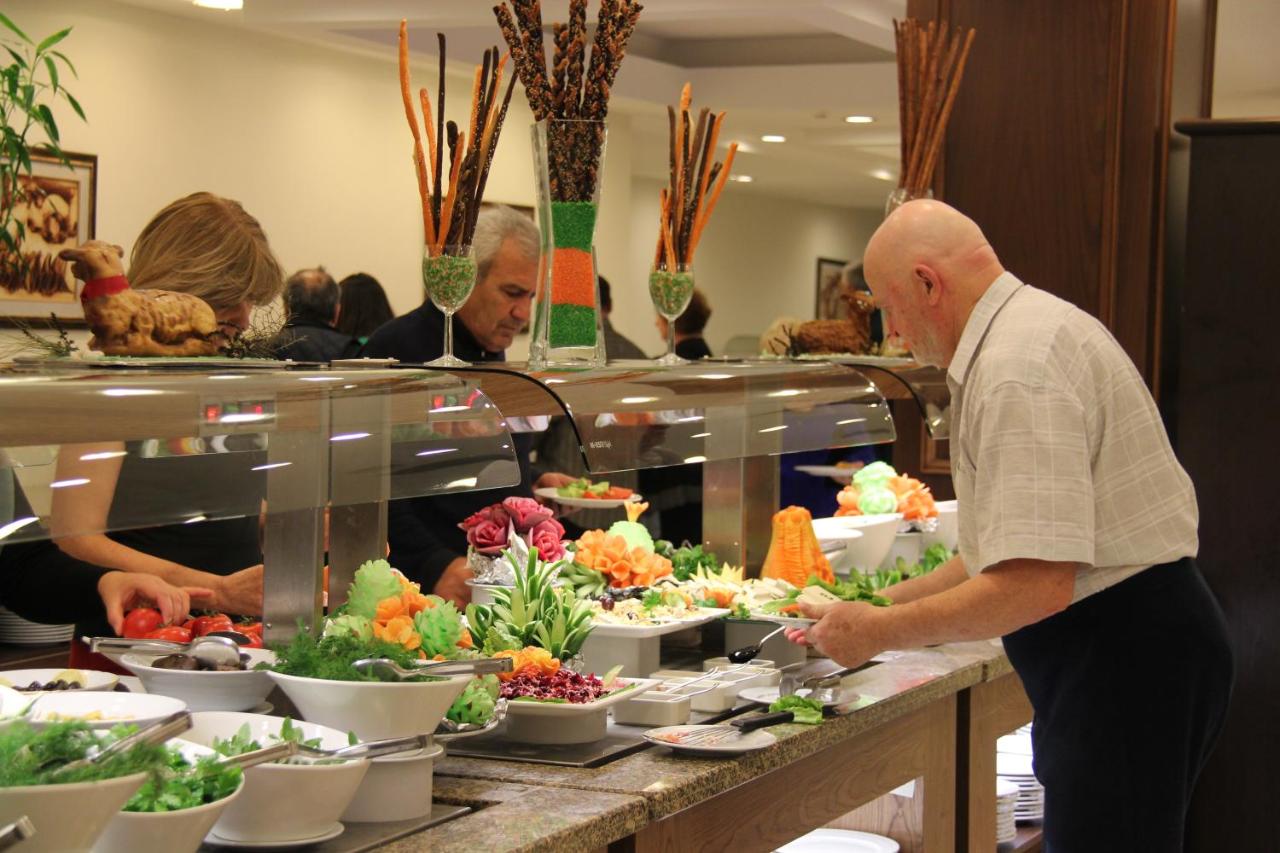 Chinar Hotel & Spa Naftalan