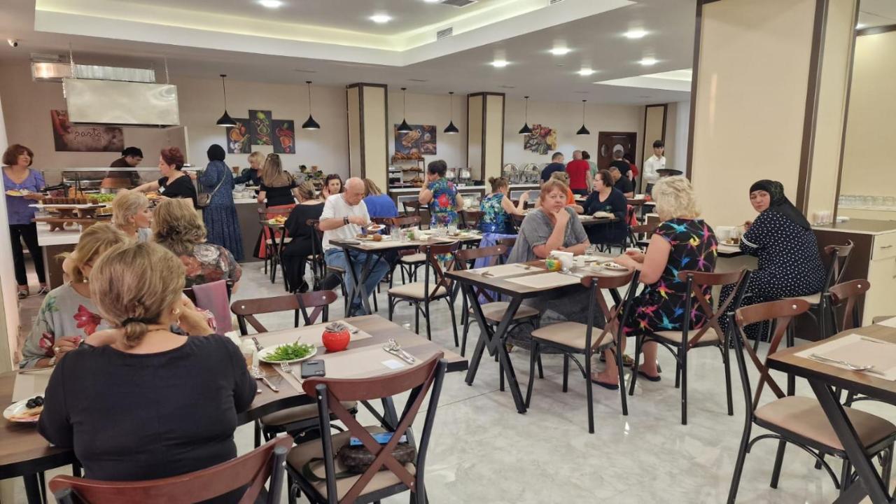 Sun City Hotel & Spa Naftalan